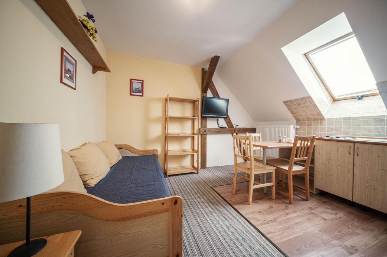 Apartmany Rubinovi Horejsi Vrchlabi Buitenkant foto